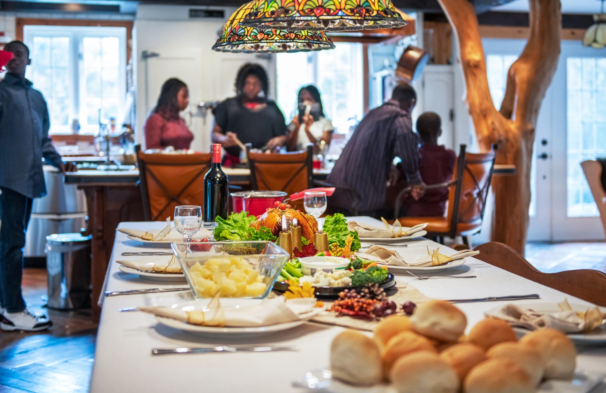 Family preparing Thanksgiving dinner